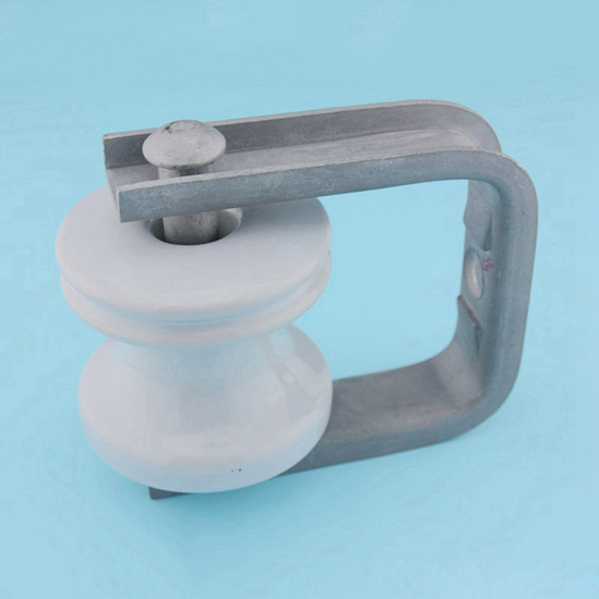 Spool Insulator